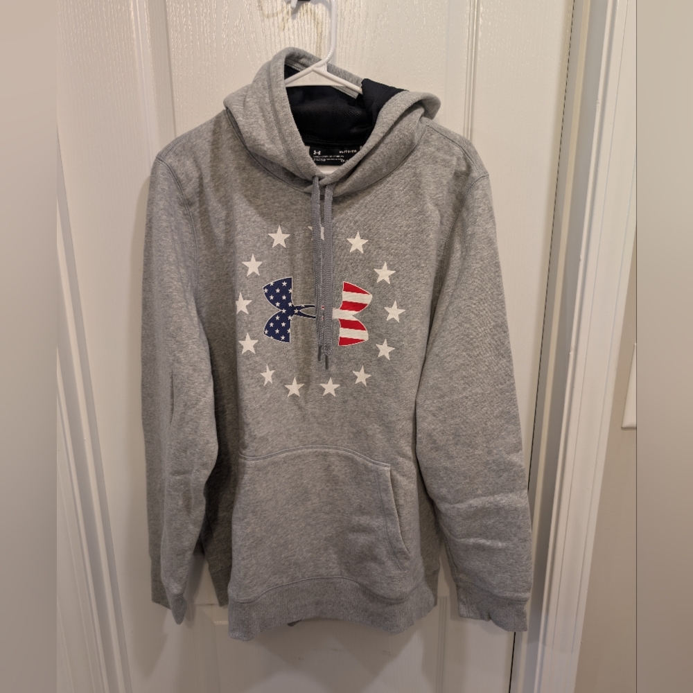 Under Armour Hoodie